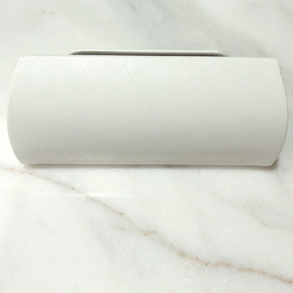 Michael Kors Sunglasses Case - Picture 8 of 8
